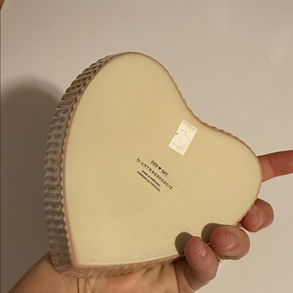 Anthropologie Blush Heart-Shaped Ceramic Plates - Picture 3 of 4